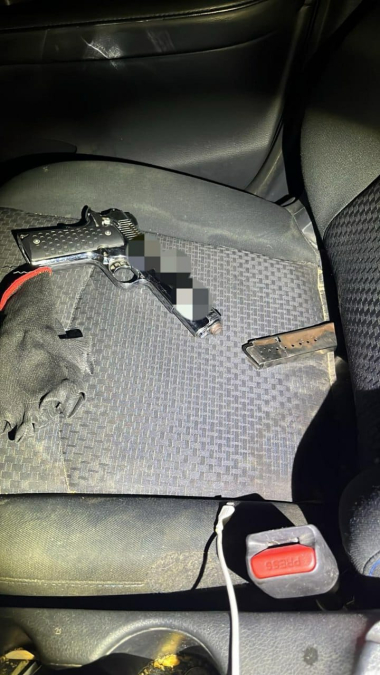 اللد :إعتقال مواطن بشبهة اطلاق نار على محل تجاري